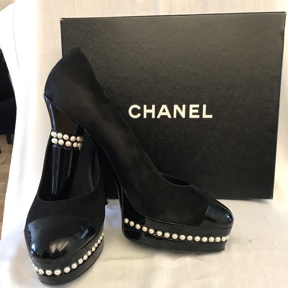 CHANEL Shoes - Chanel high heels